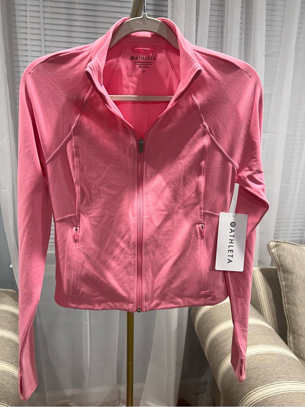 NWT ATHLETA SALUTATION CROP JACKET